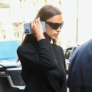Burberry Sunglasses ASO Irina Shayk